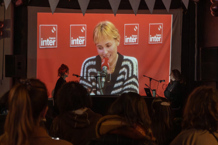 CONTEMPORAINES FETES SES 5 ANS - Contemporaines